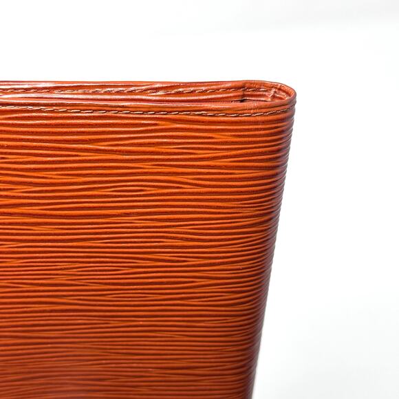 Louis Vuitton Long Wallet / Passport Case - Picture 10 of 11